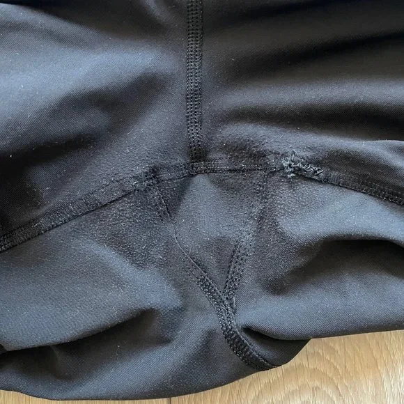 lululemon | Run the World 7/8 So Fly Butterfly Tight in Mink Berry - Picture 10 of 13